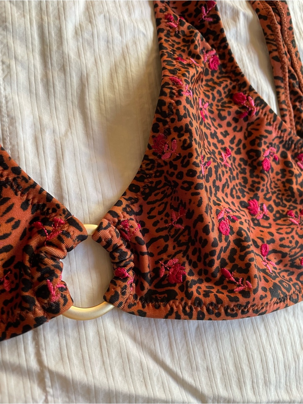 Womenโs Kulani Kini Leopard Print w roses Set (top and bottom)